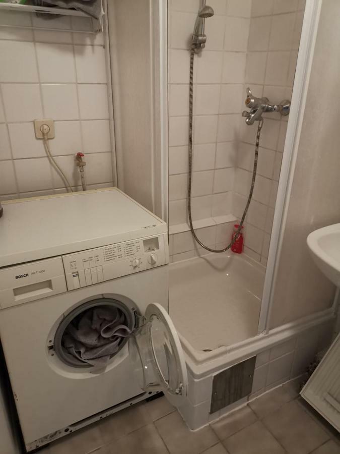 Ferienwohnung Hietzing Vienna Exterior photo